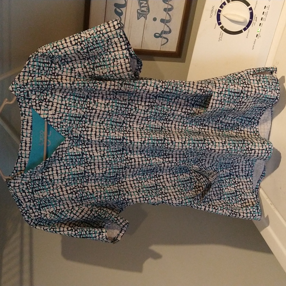 Women's scrub top Barco one medium used